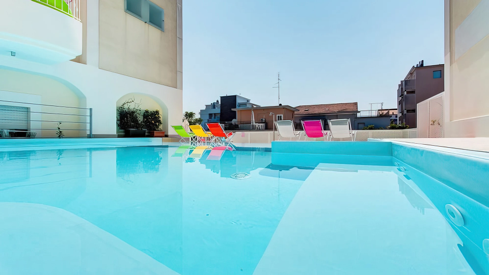 Piscina idromassaggio