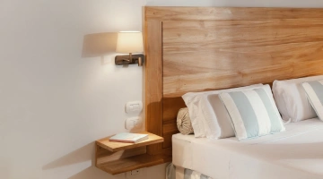 Double bedroom detail