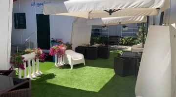 Furnished outdoor areas