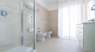 Private bathroom