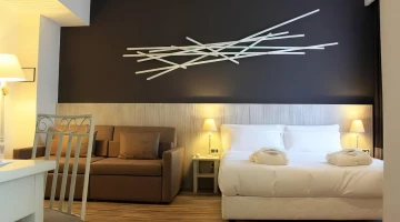 Junior suite in contemporary style