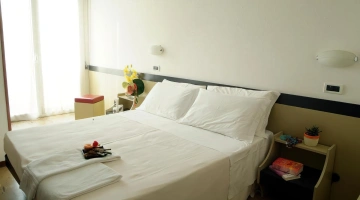 Camera economy con letto matrimoniale