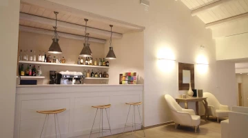 Internal bar
