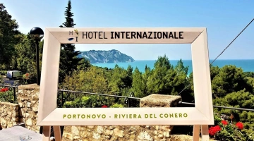 Vue sur la mer depuis l'hôtel