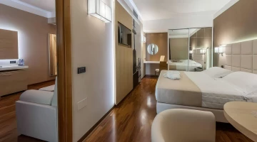 Suite con letto matrimoniale e zona giorno
