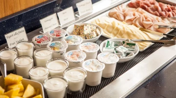 Frische Produkte am Frühstücksbuffet