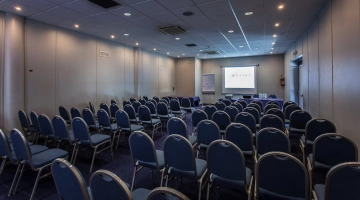 Einer der sieben Besprechungsräume