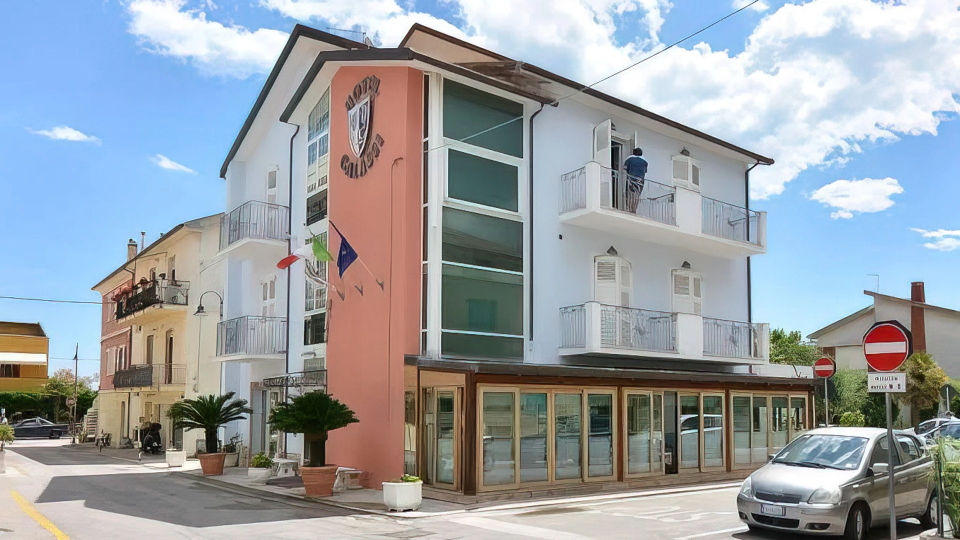 Außenansicht des Galassi Hotels