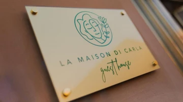 B&amp;B sign