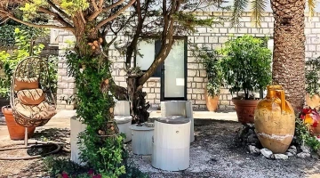 Entrance to the villa
