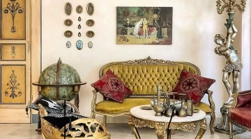 Sitting room in common area