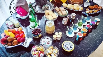 Breakfast at the B&amp;B
