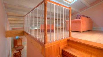 Mezzanine-Wohnbereich in der Suite aus dem 19. Jahrhundert
