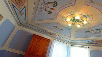Detail der Deckenfresken