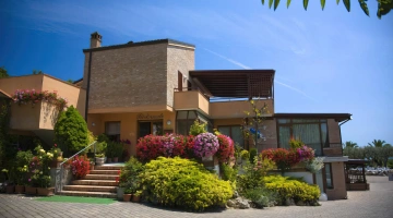 Esterni del ristorante in loco