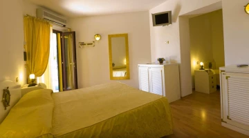Chambre double supérieure avec TV