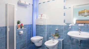 Aquamarine Apartment