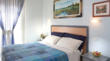 Emerald and Sapphire Apartment