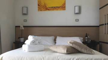 Double room with courtesy set
