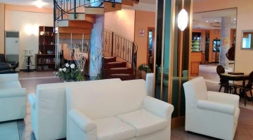Aufenthaltsraum mit Sofas