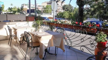 Veranda arredata