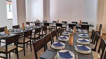 Internal restaurant