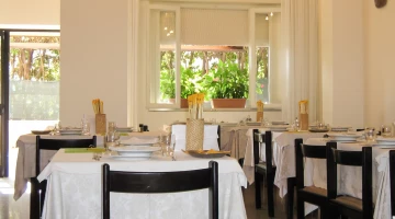 Internal restaurant with typical cuisine