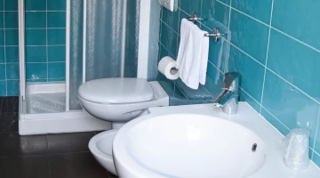 Private facilities with shower