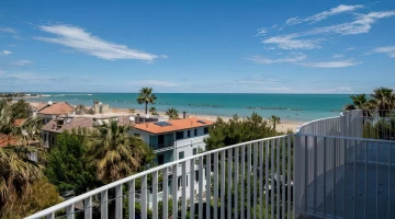 Balcony with sea view