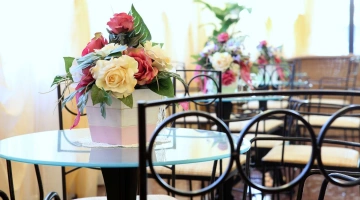 Tavolini in area comune