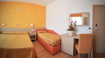 Confort triple caméra vue mer