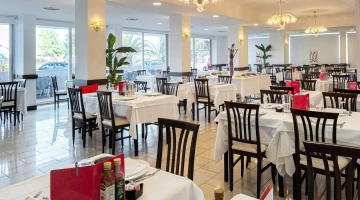 Restaurant hall