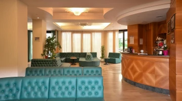 Bar area with sofas