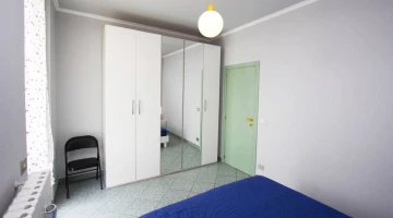 Chambre double dans l&#39;appartement