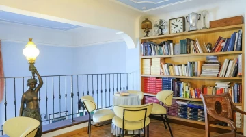 Bibliothèque fournie