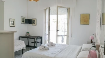 Double room with private balcony