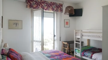 Quadruple room with private balcony