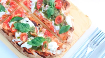 Pinsa available for dinner