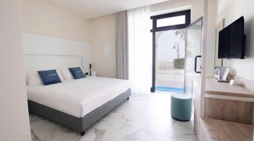 Double bedroom in the annex