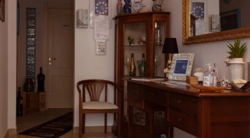 Common room of the B&amp;B