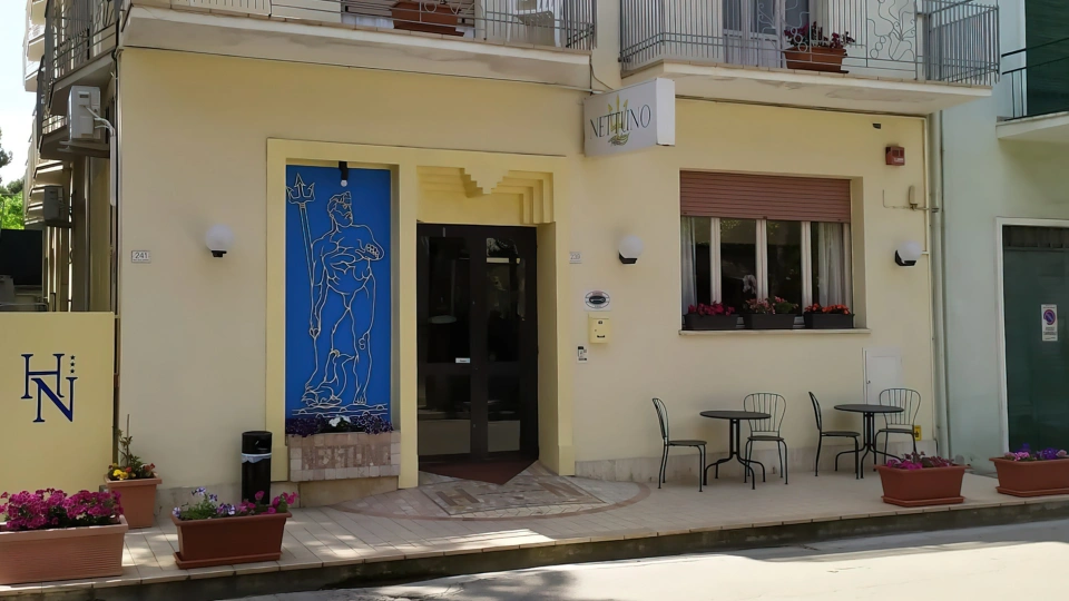 Esterno hotel Nettuno
