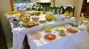 Kontinentales Frühstücksbuffet