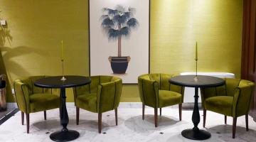 Loungebereich der internen Bar