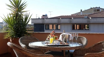 Möblierte private Terrasse