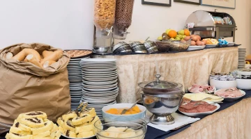 Continental breakfast buffet