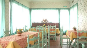 Breakfast room