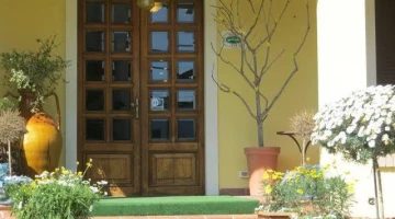 Entrance door