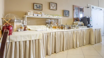 Buffet breakfast