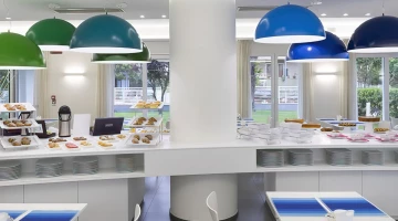 Breakfast room