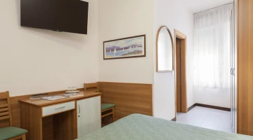 Doppelzimmer mit TV